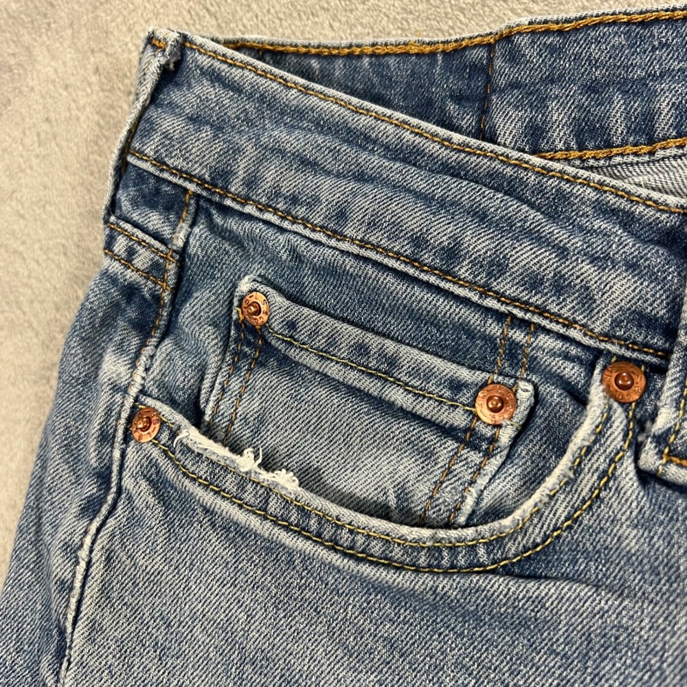 LEVI'S 514 Straight Jeans Mens 32x30 Blue Distressed Medium Wash Denim Rips - Picture 5 of 16